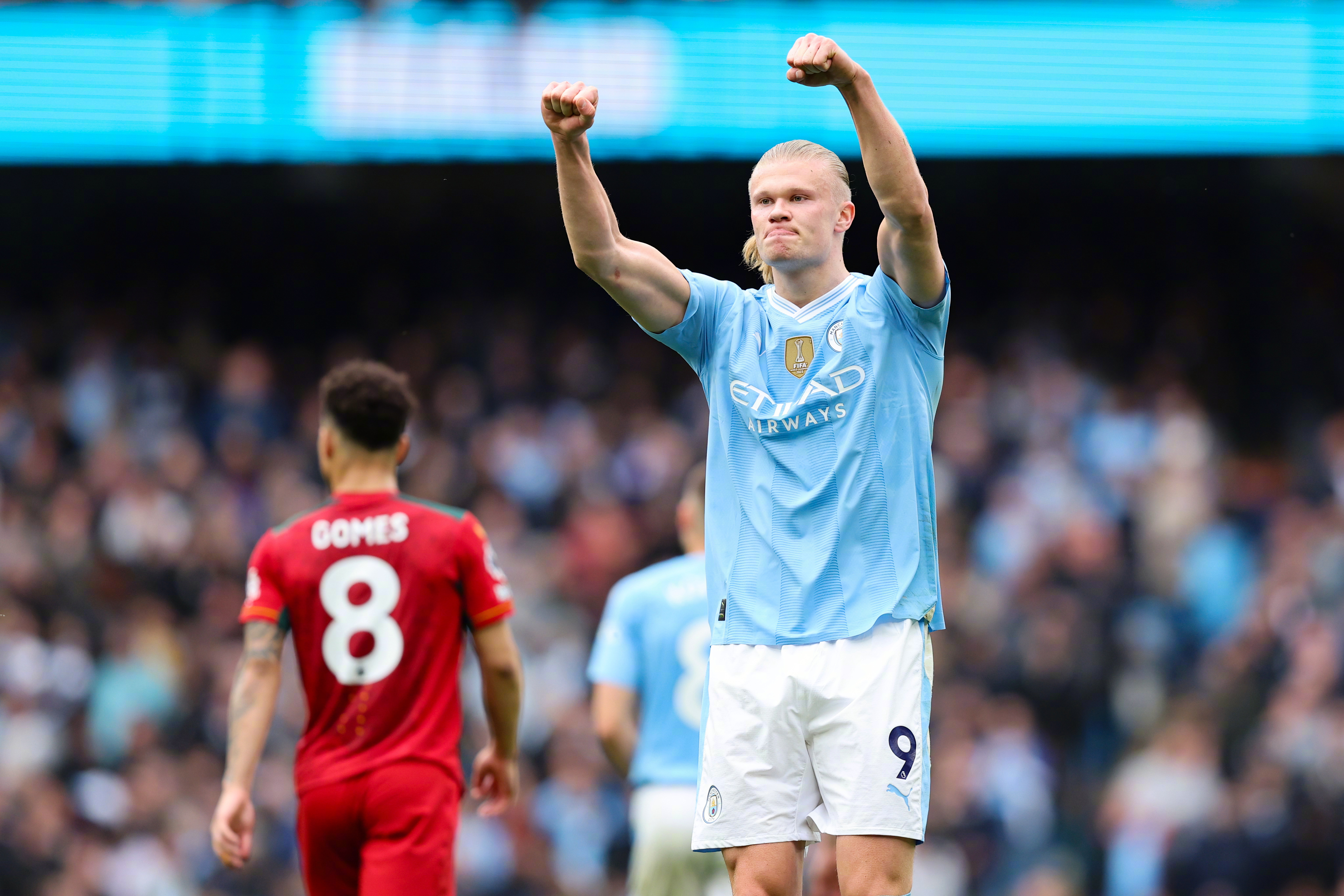 开云体育官网-包含集结日英超焦点战，法兰克福复出首秀，赛场秩序良好，年轻球员得到机会的词条